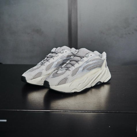 Adidas Yeezy 700 V2 Static