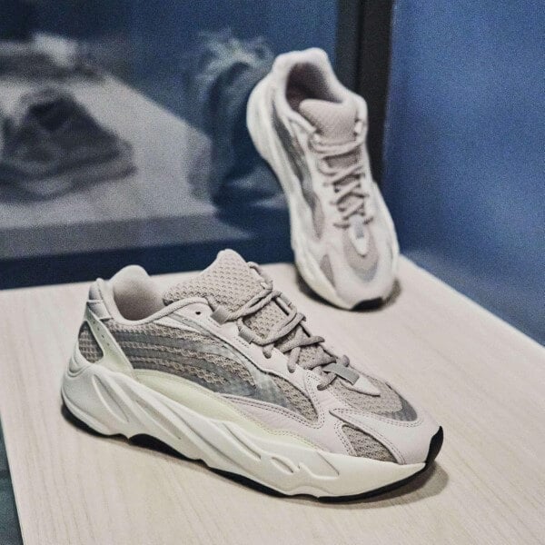 Adidas Yeezy 700 V2 Static