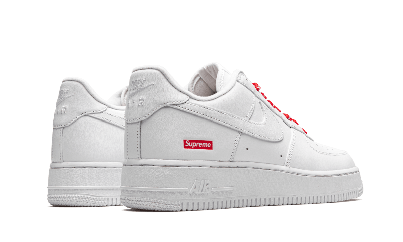 Nike Air Force 1 Low White Supreme, Trinity Sneakers