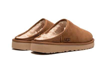 UGG Classic Slip-On Chestnut