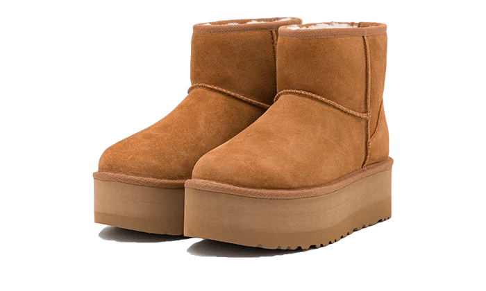 UGG Classic Mini Platform Boot Chestnut - Trinity Sneakers