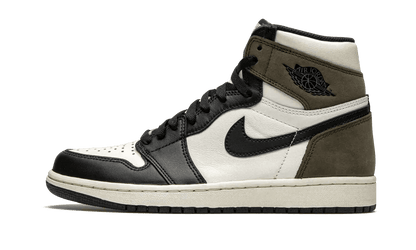 Air Jordan 1 Retro High Dark Mocha - Trinity Sneakers