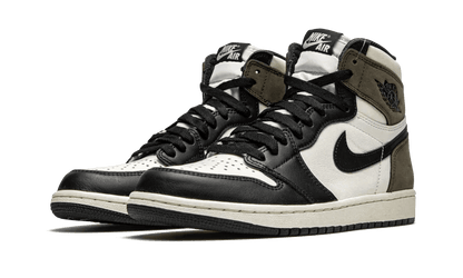 Air Jordan 1 Retro High Dark Mocha - Trinity Sneakers