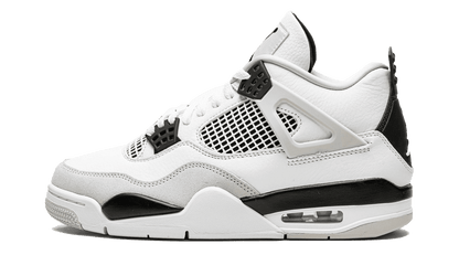 Air Jordan 4 Military Black - Trinity Sneakers