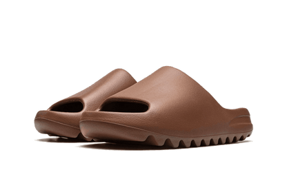 Yeezy Slide Flax - Trinity Sneakers